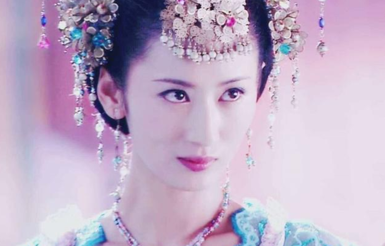 “世界杯投注”青岛黄海俱乐部获得2019赛季中甲联赛冠军,赛后球员们热烈庆祝(图3) 2026世界杯